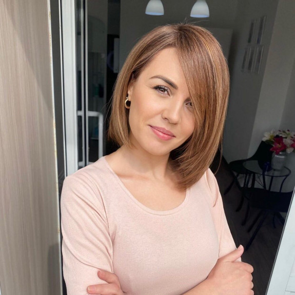 40 Trendy Bob and Lob Haircuts — Brown Sugar Side Part Bob Haircut