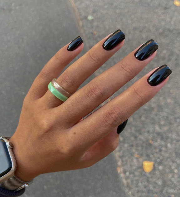 60+ Charming Black Nail Ideas — Simple Black Nails