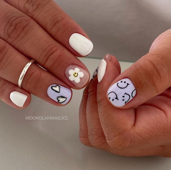 40+ Cute Short Nail Designs for 2022 — White and Soft Blue Flower, Heart Nails