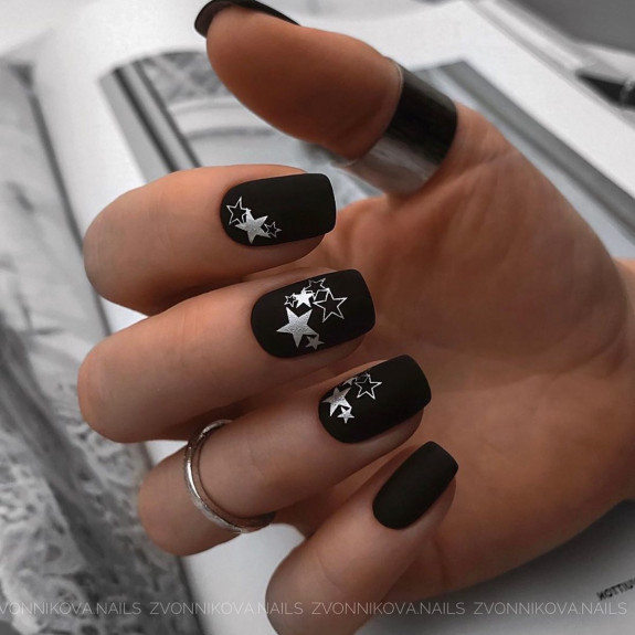 60+ Charming Black Nail Ideas — Silver Star Black Nails