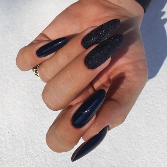 60+ Charming Black Nail Ideas — Sophisticated Black Almond Nails