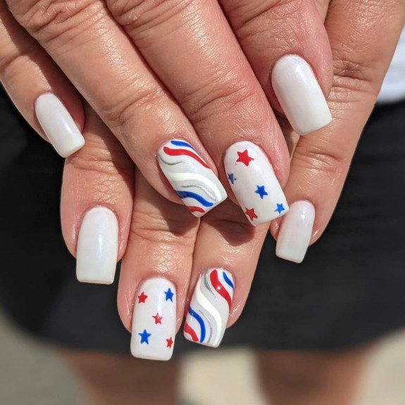 39 Best 4th Of July Nails To Rock The Day — Blue, Red White Patriotic Nail Art