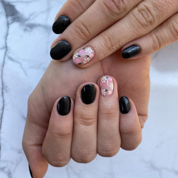 60+ Charming Black Nail Ideas — Flower + Black Nails