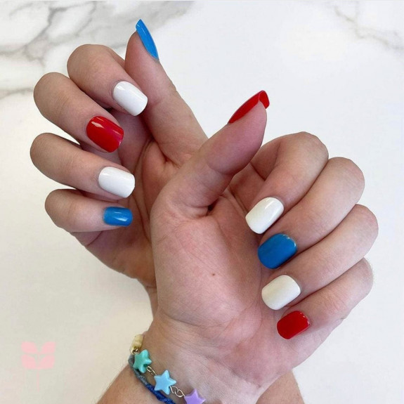 39 Best 4th Of July Nails To Rock The Day — Blue, White and Red Nail Art