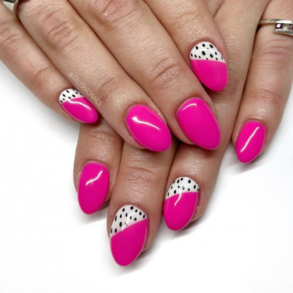 50+ Jaw-Dropping Hot Pink Nails For Summer — Dalmatian Hot Pink Nails