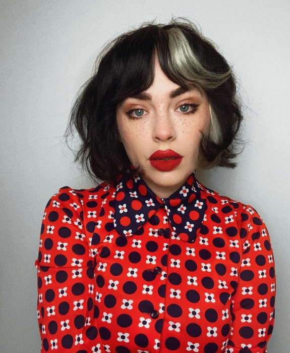 41 Cute French Bob Haircuts — French Bob with Silvery Highlights