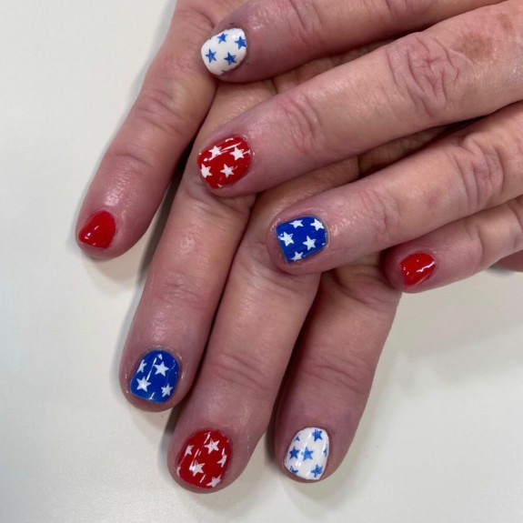 39 Best 4th Of July Nails To Rock The Day — Blue, Red and White Short Nail Art