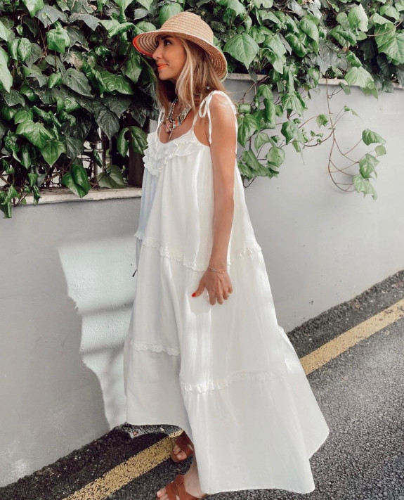 50 Cute Summer Dress Ideas to Wear in 2022 — Spaghetti Strap White Tier Dress