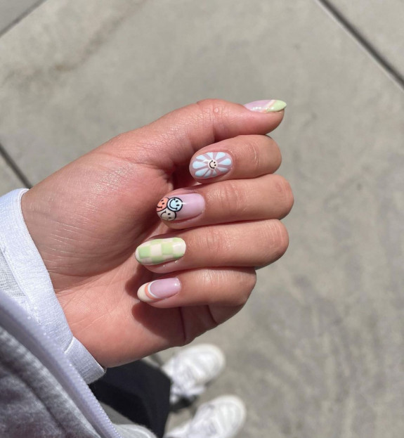 40 Best June Nail Designs — Mix and Match Cute Nail Art