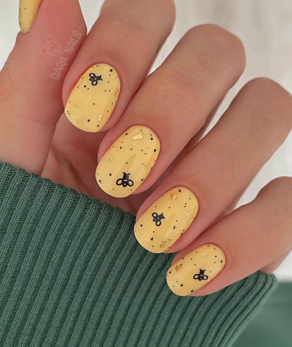 40 Best June Nail Designs — Bee Yellow Nail Art