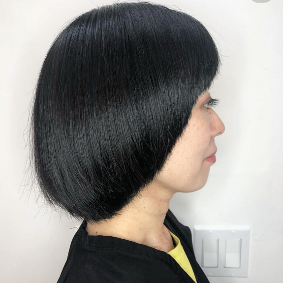 37 Best Pageboy Haircut Ideas 2022 — Dark Hair Pageboy Haircut