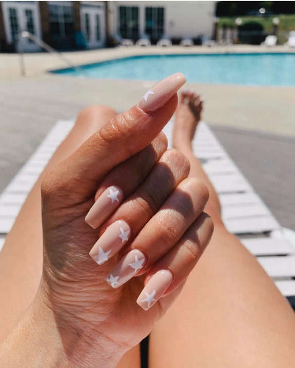 35 Memorial Day Nail Art Designs — White Star Nude Nail Art