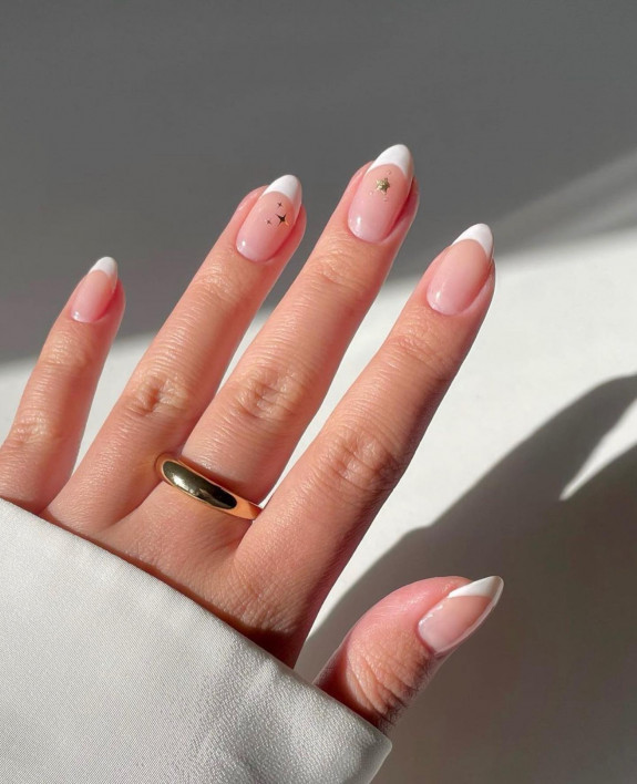 31 White Nails With Design — White French Tip Nails with Sparkle Stars