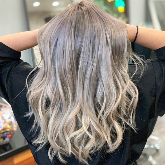 37 Ash Blonde Hair Color Ideas — Ash Blonde with Wave Ends