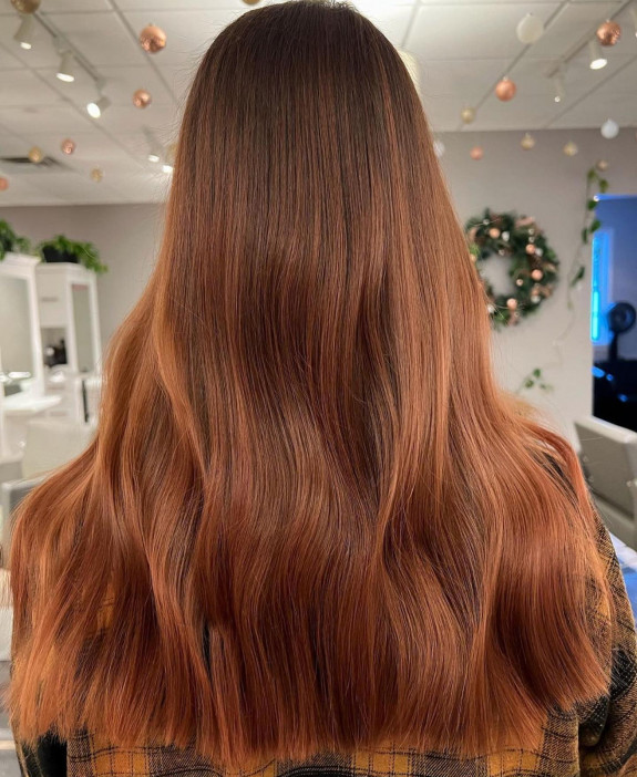 33 Ginger Brown Hair Color Ideas — Ginger Long Hair with Shadow Roots