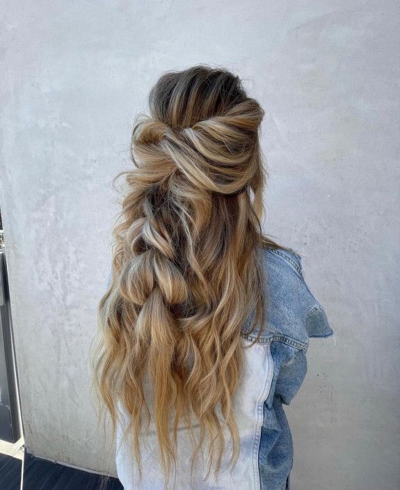 40 Cute Summer Hairstyles — Messy Half Up + Braids