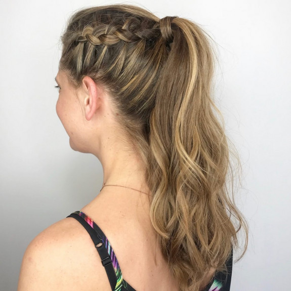 47 Summer Hairstyles 2022 — Tussled Pony Hairstyle