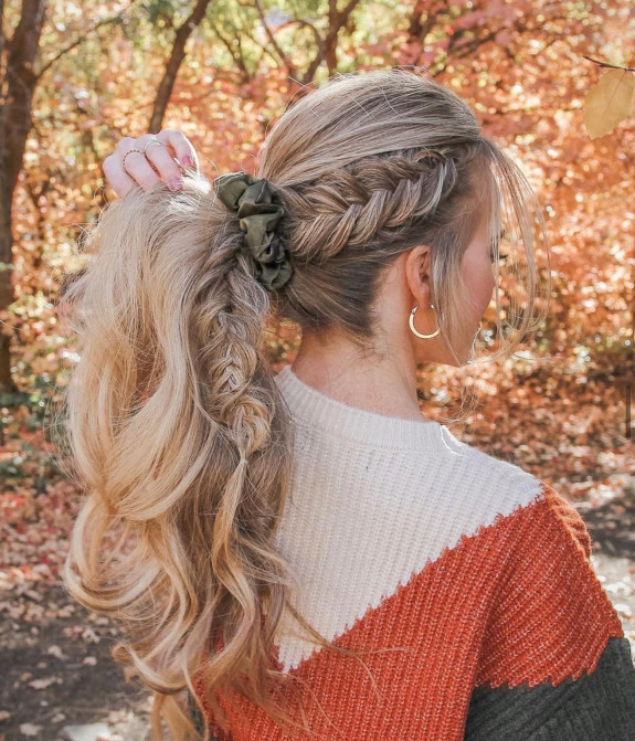 47 Summer Hairstyles 2022 — Dutch Braid Voluminous Pony