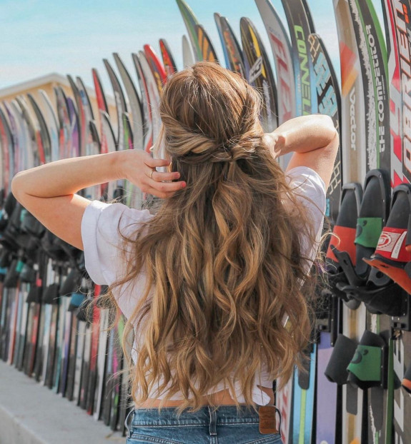 40 Cute Summer Hairstyles — Twisted Half Up Half Down