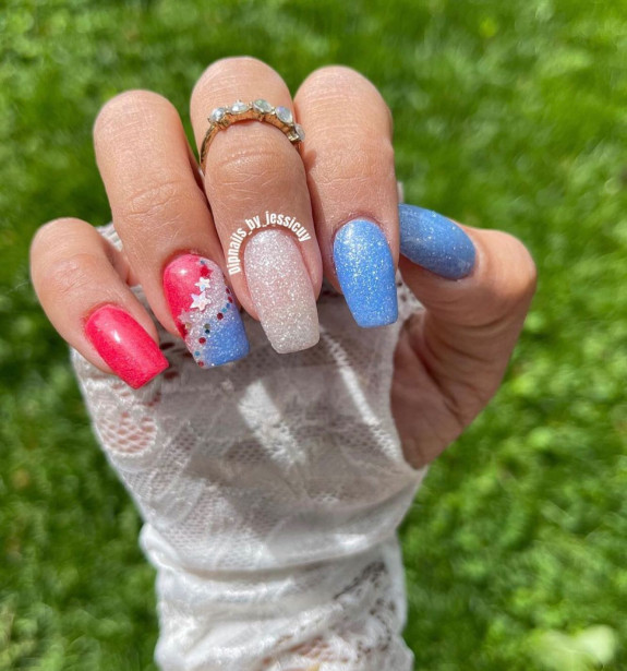 38 Cute Memorial Day Nails — Silver, Blue and Red Shimmery Nails