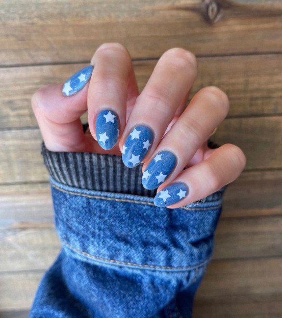 38 Cute Memorial Day Nails — Soft Blue Star Blue Nails