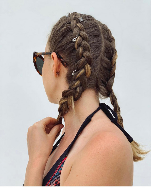 43 Music Festival Hair Ideas — Simple Dutch Braids