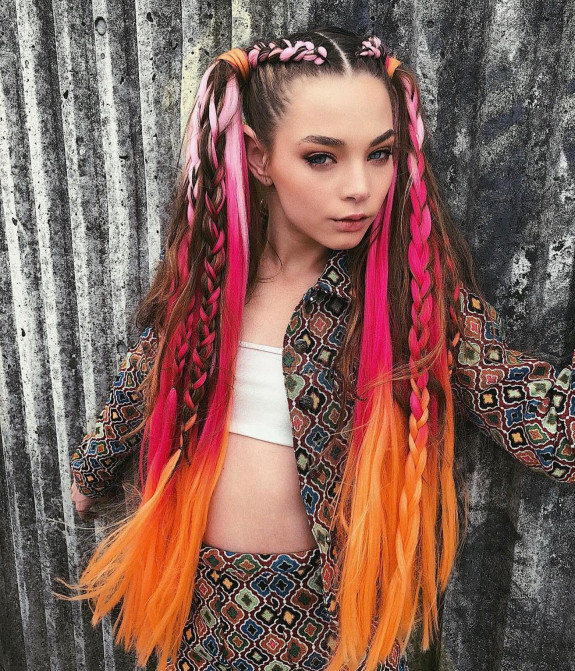 40 Cute And Colorful Festival Hairstyles — Pink Orange Braids 5525