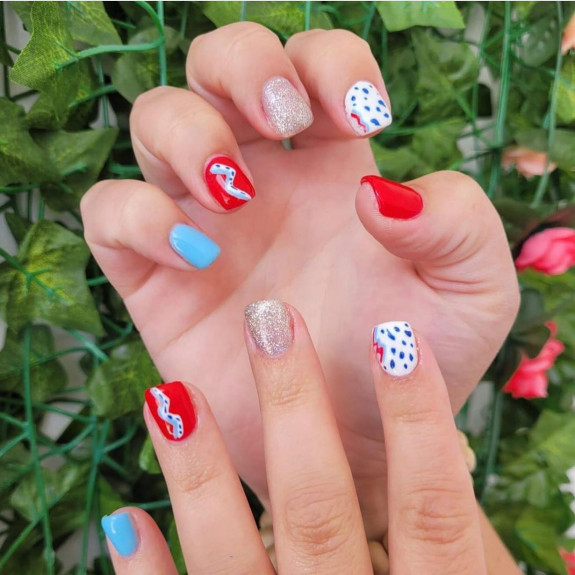 38 Cute Memorial Day Nails — Modern 4th July Nails