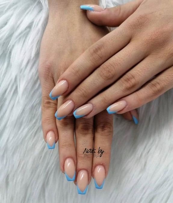 37 Sky Blue French Tip Nails — Blue V French Nails