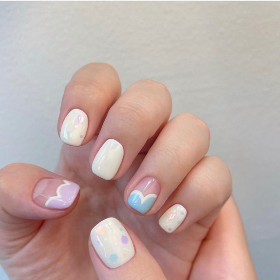 31 Best Summer Squoval Nails — Blue and White Nails Design