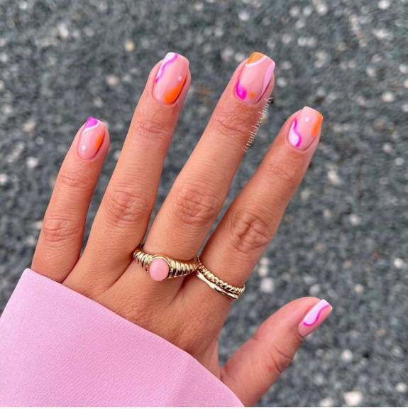 31 Best Summer Squoval Nails — Fun Negative Space Summer Nails