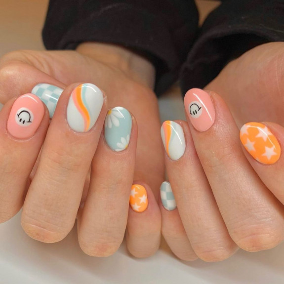 45 Pretty Summer Nails That Suit Everyone — Mixed Summer Nails Design