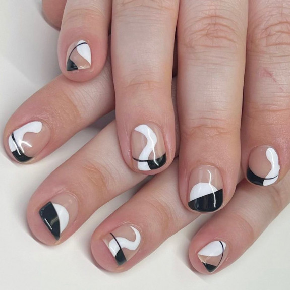 45 Pretty Summer Nails That Suit Everyone — Black and White Short Nails