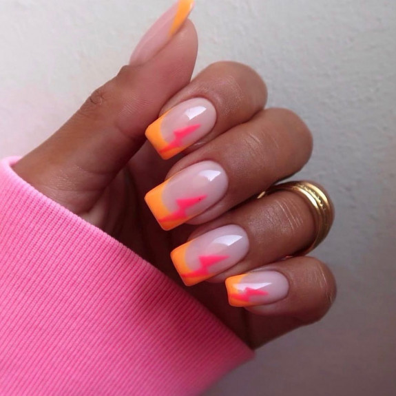 45 Pretty Summer Nails That Suit Everyone — Orange French Nails + Pink Lightnings