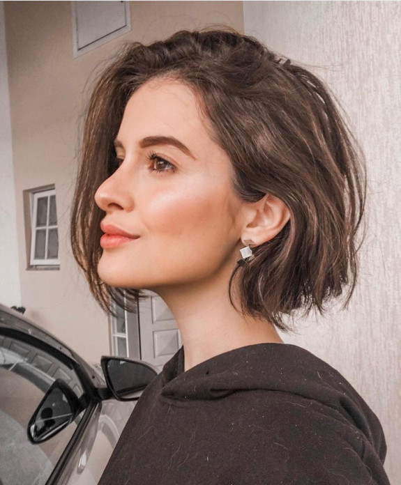 40 Short Haircuts for Women — Modern Bob Haircut