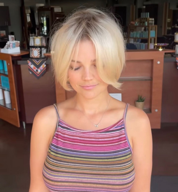 40 Short Haircuts for Women — Cute Bob Blonde Hair