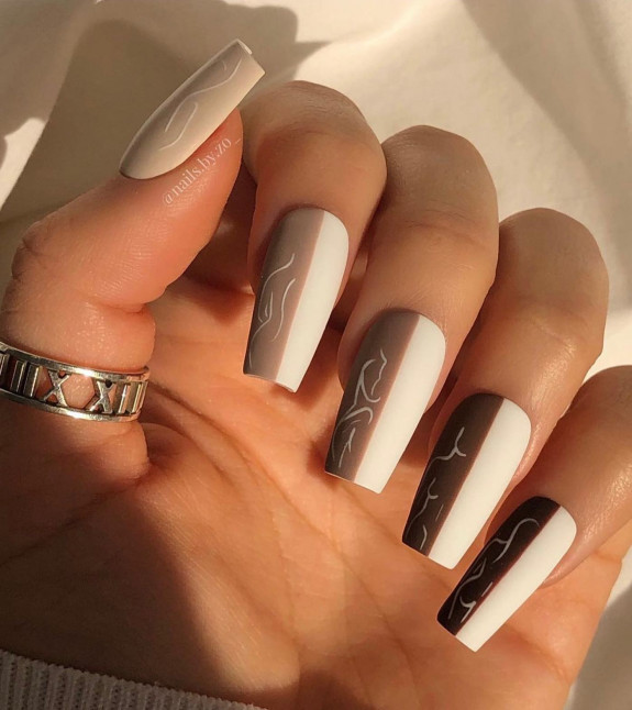 27 Feminist Nail Designs — Two Tone Nails