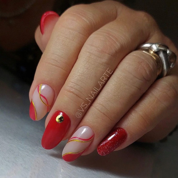 summer red nails, red nails, red nails designs, dark red nails, swirl red nails, red nails 2022, summer red nails 2022, red nails ideas, best summer red nail polish, summer red nail designs, summer red nail polish, summer nails 2022, red nail designs 2022, nail colors for summer 2022