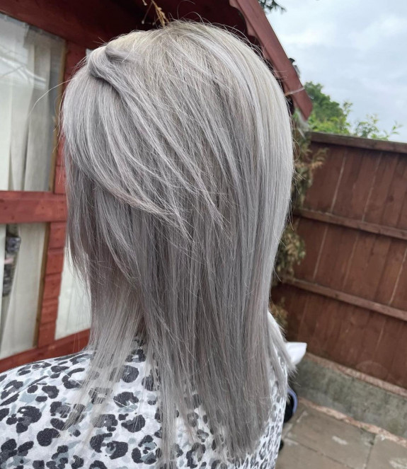 28 Granny Grey Hair Color Ideas — Layered Medium Haircut Silver Hair Color