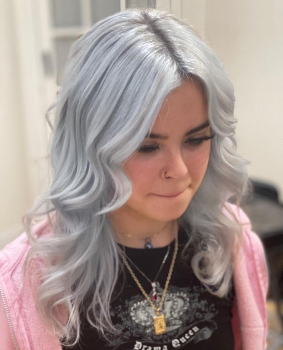 28 Granny Grey Hair Color Ideas — Silver Wavy Granny Hair Color 0382