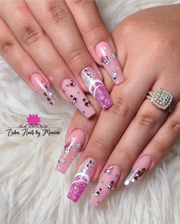 minnie nails, mickey mouse clubhouse nails, minnie and mickey mouse nails, minnie nail art designs, minnie nail designs 2022, red minnie nails, minnie french tip nails, summer nails, cartoon nails, minnie mouse love heart nails