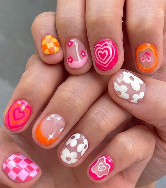 40 August Nail Designs — Orange Check + Aesthetic Heart Nails