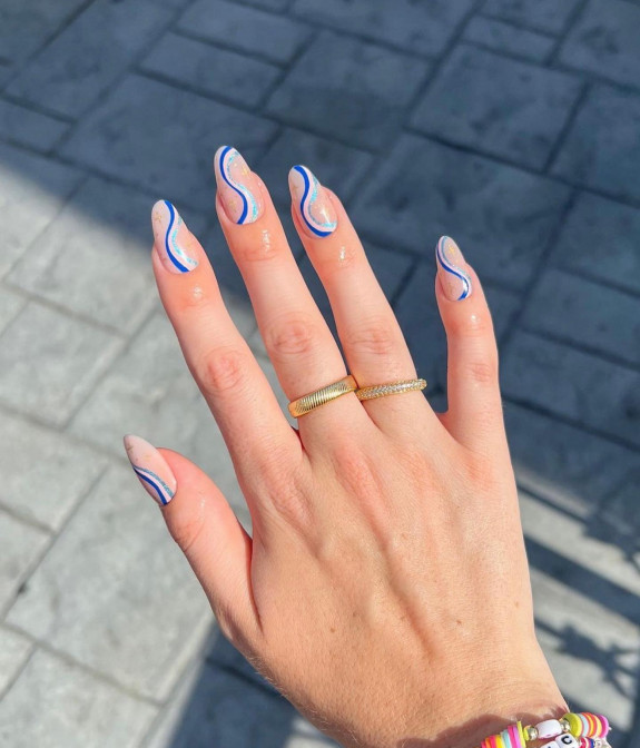 40 August Nail Designs — Blue and White Swirl Nails