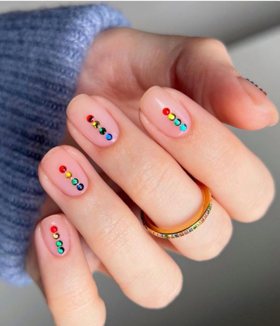 40 August Nail Designs — Jewel Minimalist Nails