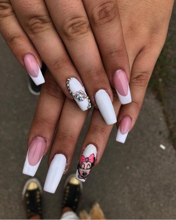 32 Cute Minnie Mouse Nail Ideas — White French Minnie Nails