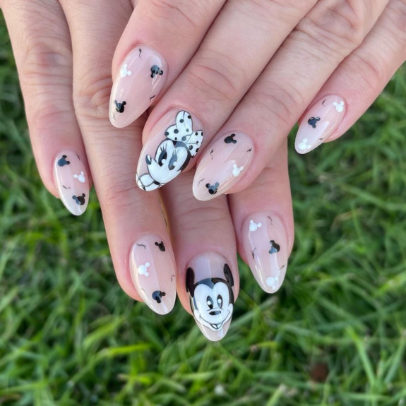 32 Cute Minnie Mouse Nail Ideas — Minnie and Mickey Natural Nails