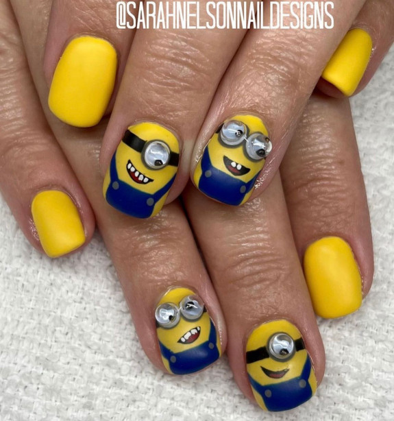 31 Cute Minion Nails — Minion Round Nails