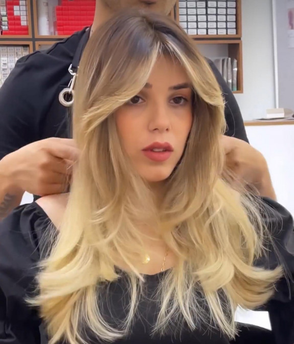 36 Trendy Curtain Bangs Look Incredible on Everyone — Ombre Blonde Layered Haircut