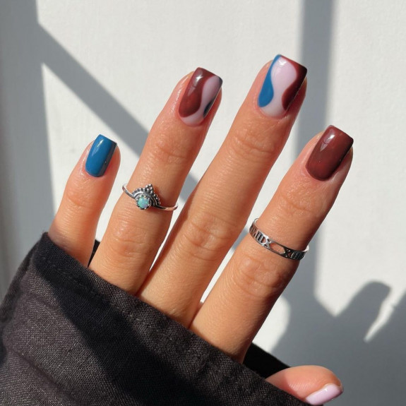 40 Trendy Fall Nails in 2022 — Blue and Chocolate Brown Square Nails