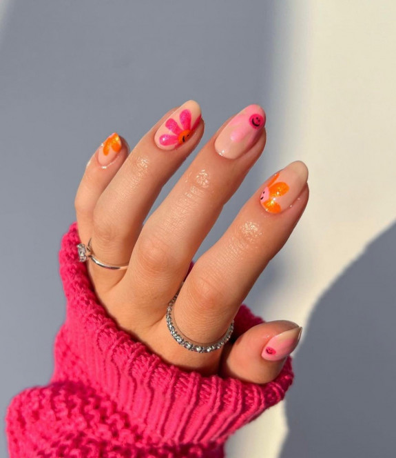 40 August Nail Designs — Colorful Flower Nails